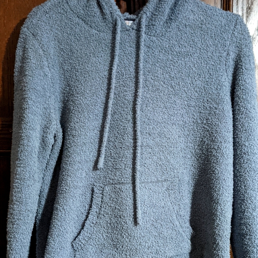 🌼4/$20🌼Fluffy Candies Hoodie